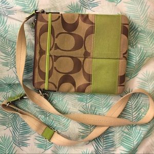 Coach Cross Body canvs Bag grean tan retro